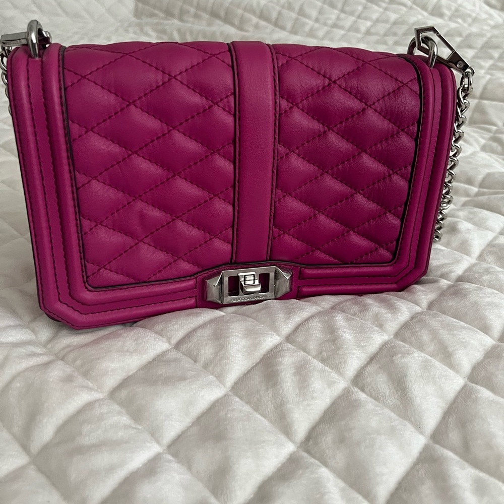 Rebecca Minkoff Chain Shoulder Bag 🩷